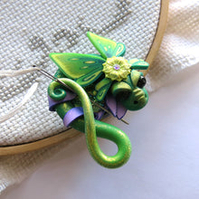 Load image into Gallery viewer, NEEDLE MINDER Lime Rickey Dragon 44