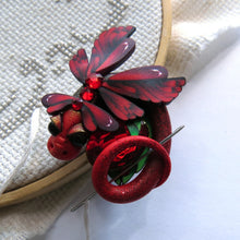 Load image into Gallery viewer, NEEDLE MINDER July Ruby Dragon 29