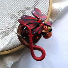 Load image into Gallery viewer, NEEDLE MINDER July Ruby Dragon 33