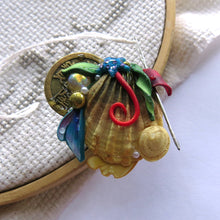 Load image into Gallery viewer, NEEDLE MINDER, Seashell Mermaid Treasure 51