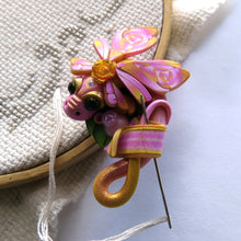 Load image into Gallery viewer, NEEDLE MINDER Sunset Rose Dragon 50