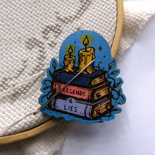 Load image into Gallery viewer, WOOD Needle Minder NOT CLAY please read description, Hand painted wood.