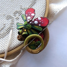 Load image into Gallery viewer, NEEDLE MINDER Woodsy Dragon 20