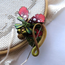 Load image into Gallery viewer, NEEDLE MINDER Woodsy Dragon 67