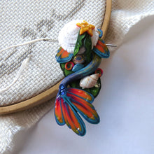 Load image into Gallery viewer, NEEDLE MINDER  Summer Fiesta Mermaid Tail 41

