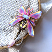 Load image into Gallery viewer, NEEDLE MINDER Autumn Sorbet Moth 68
