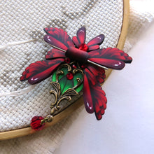Load image into Gallery viewer, NEEDLE MINDER July Ruby Moth 23
