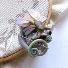 Load image into Gallery viewer, NEEDLE MINDER October Opal Dragon 23
