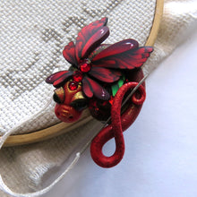 Load image into Gallery viewer, NEEDLE MINDER July Ruby Dragon 11
