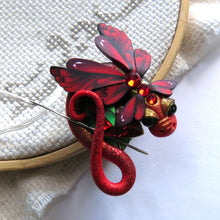 Load image into Gallery viewer, NEEDLE MINDER July Ruby Dragon 30
