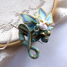 Load image into Gallery viewer, NEEDLE MINDER Sea Nymph Dragon 20
