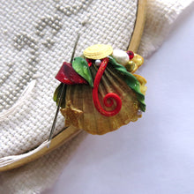 Load image into Gallery viewer, NEEDLE MINDER, Seashell Mermaid Treasure 37
