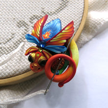 Load image into Gallery viewer, NEEDLE MINDER Sunshine Dragon 29

