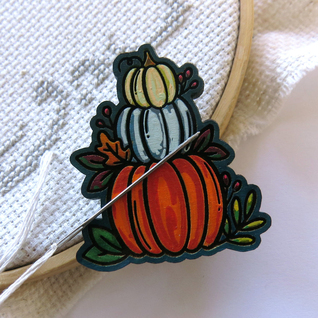 WOOD Needle Minder NOT CLAY please read description, Hand painted wood.