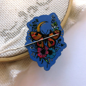 WOOD Needle Minder NOT CLAY please read description, Hand painted wood.