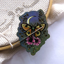 Load image into Gallery viewer, WOOD Needle Minder NOT CLAY please read description, Hand painted wood.
