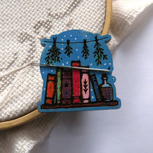 Load image into Gallery viewer, WOOD Needle Minder NOT CLAY please read description, Hand painted wood.

