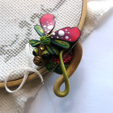 Load image into Gallery viewer, NEEDLE MINDER Woodsy Dragon 30
